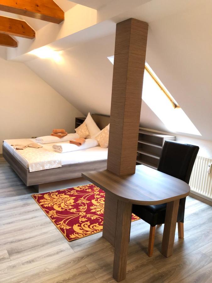 Pension Goldenes Vogtland Adorf エクステリア 写真