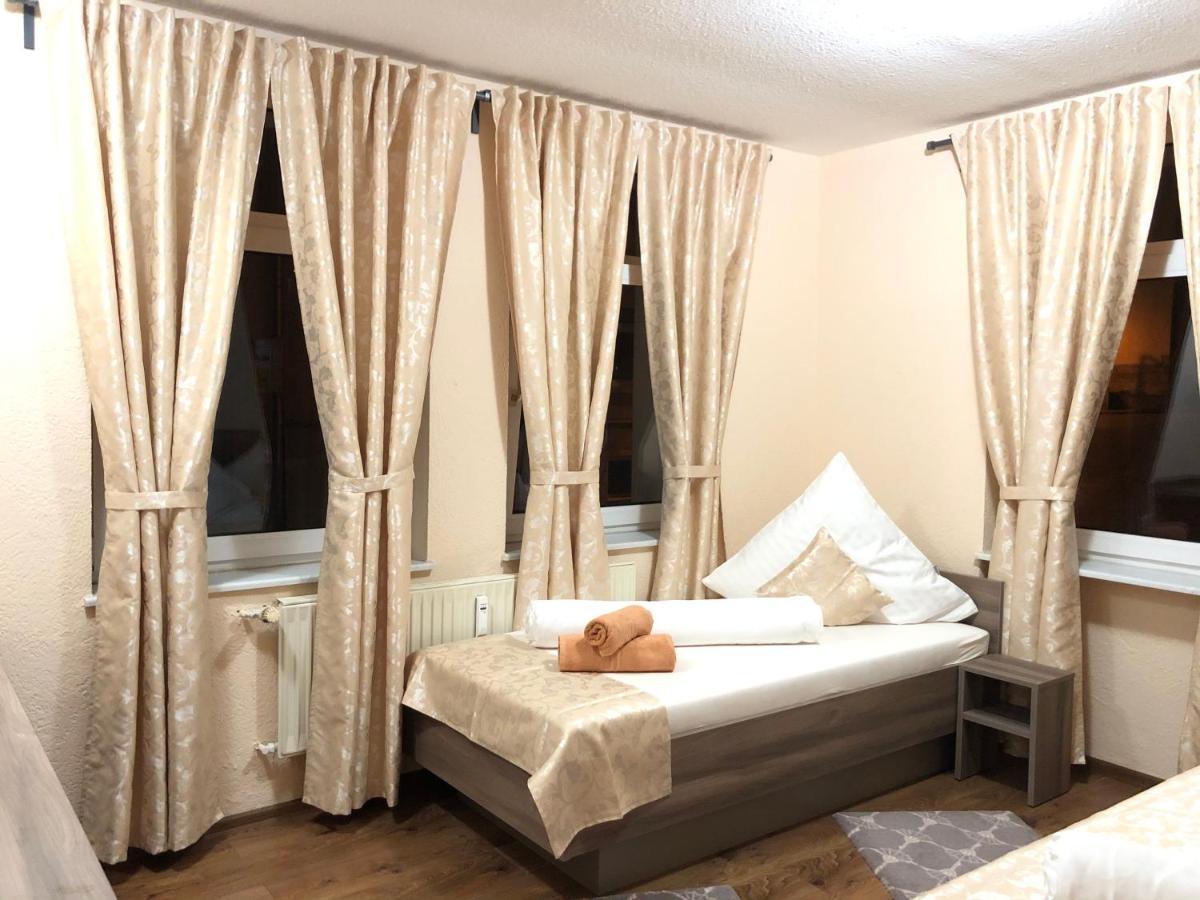 Pension Goldenes Vogtland Adorf エクステリア 写真